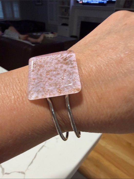 Jewelry - Square Pink Glitter Resin Cuff Bracelet